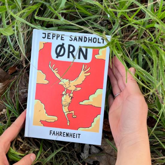 Foto af den Grafiske roman "Ørn" af Jeppe Sandholt