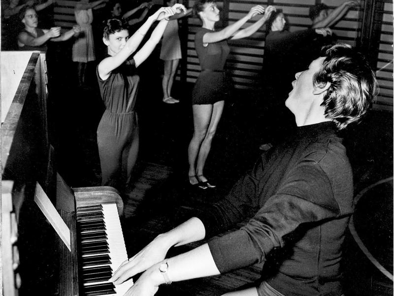 Godtvedgymnastik med klaver