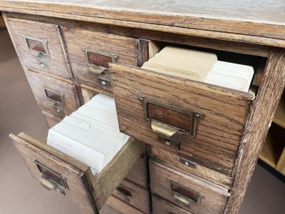 Billeder viser et kartotek