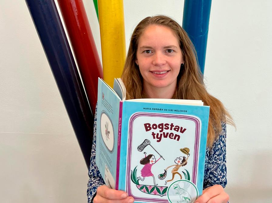 Børnekulturformidler holder 3 bøger